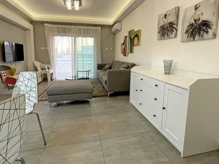 1-bedroom apartments for rent 65 m² in Limassol, Historical Center