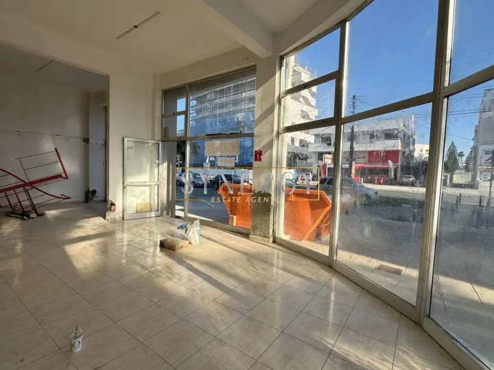 Trading area 95 m² for rent in Nicosia, Agios Dometios - Agios Georgios