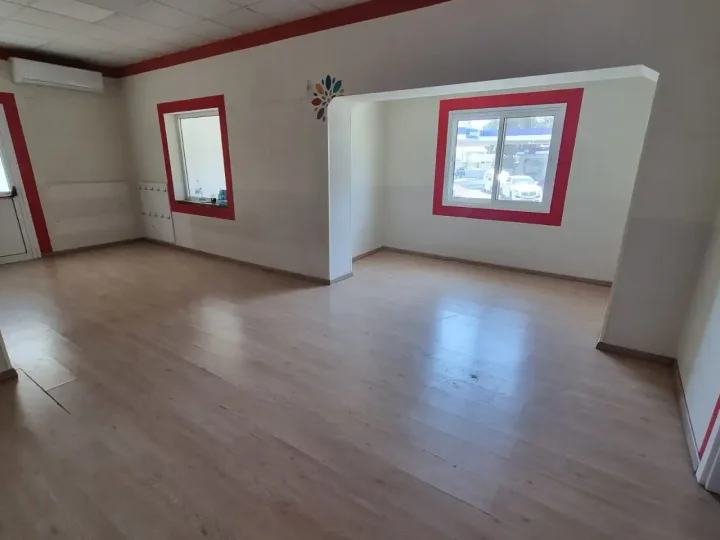 Коммерческая недвижимость 220 м² в аренду в Limassol, Limassol - Apostolos Andreas