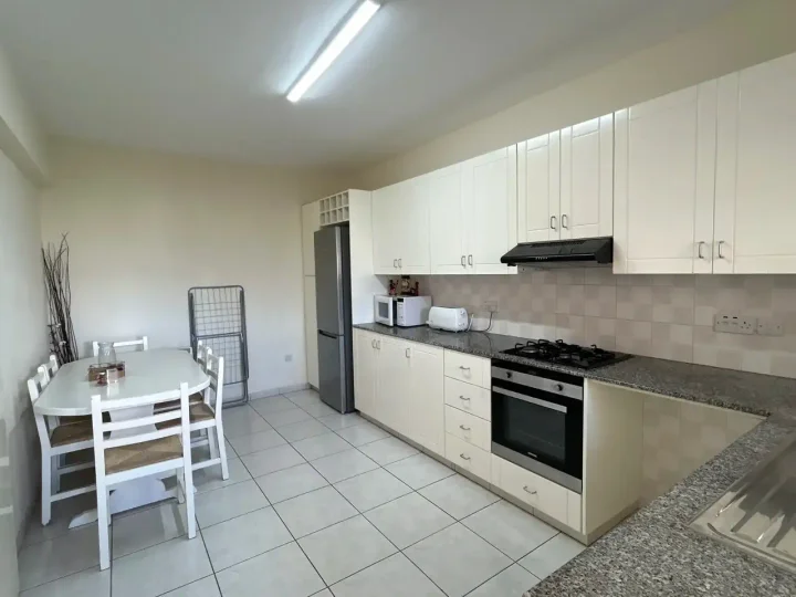 2-bedroom apartments for rent 95 m² in Nicosia, Egkomi