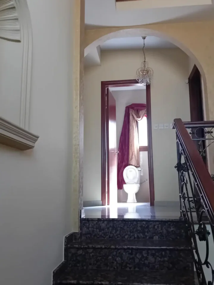 4-bedroom detached house for rent 300 m² in Limassol, Limassol - Neapolis