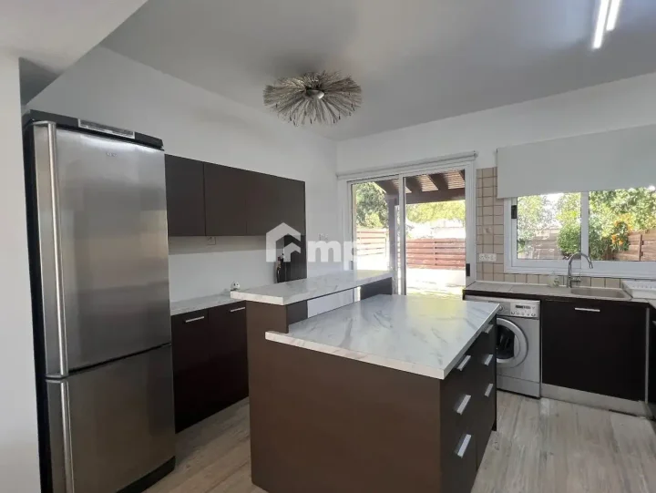 Отдельный дом в аренду 82 м² в Nicosia, Egkomi