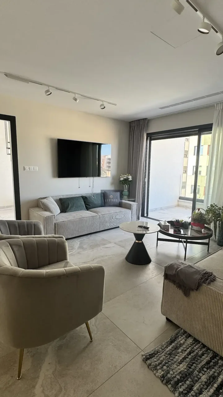 Apartments for rent 130 m² in Limassol, Limassol - Mesa Geitonia