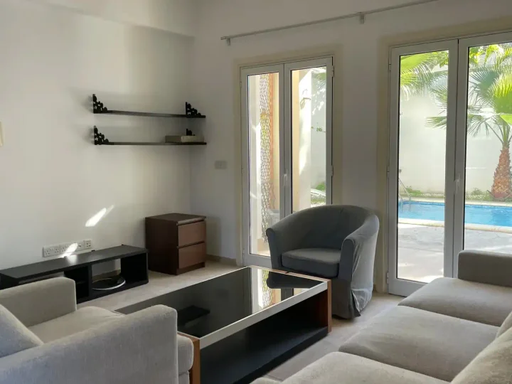 2-bedroom villa for rent 120 m² in Limassol, Agios Tychon
