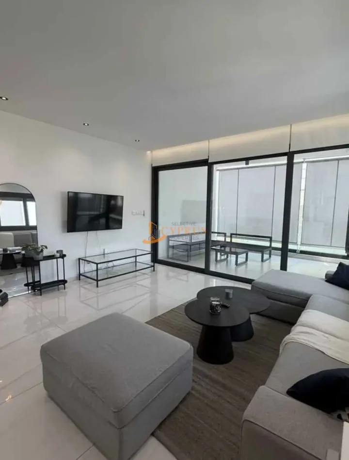 2-bedroom penthouse for rent 90 m² in Limassol, Potamos Germasogeias