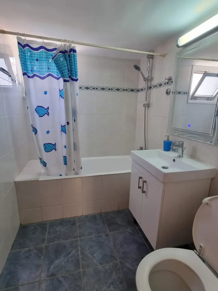 3-bedroom apartments for rent 100 m² in Limassol, Limassol - Neapolis