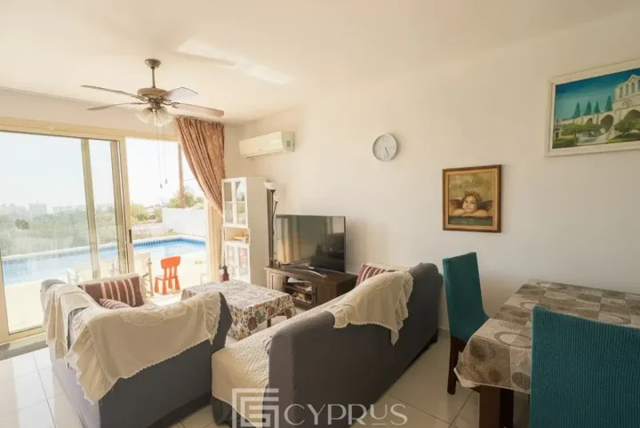 3-bedroom detached house for rent 180 m² in Paphos, Tremithousa
