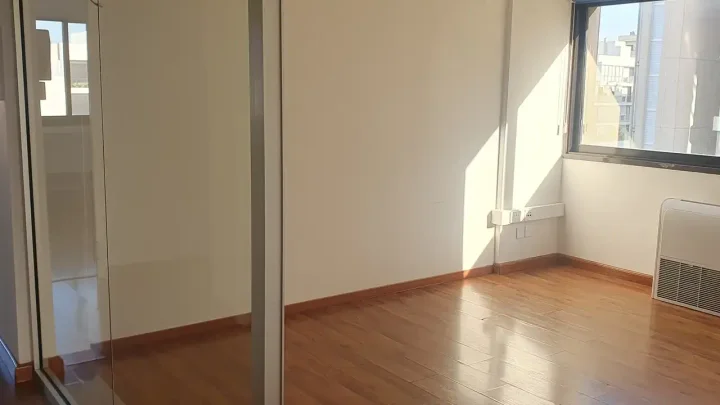 Office 150 m² for rent in Nicosia, Strovolos - Dasoupolis