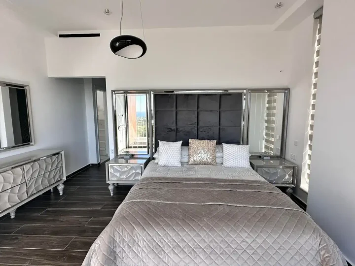 Villa for rent 350 m² in Paphos, Pegeia