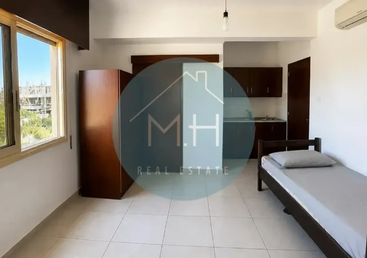 Studio for rent 50 m² in Limassol, Limassol - Zakaki