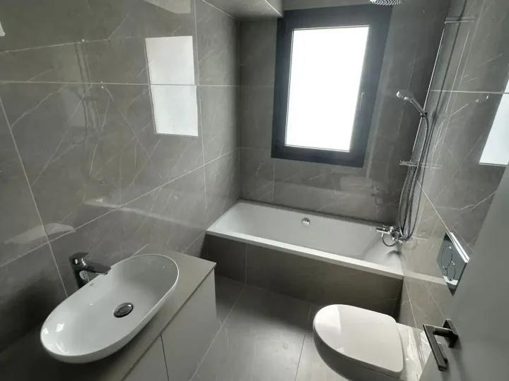 4-bedroom detached house for rent 270 m² in Nicosia, Latsia - Agios Georgios