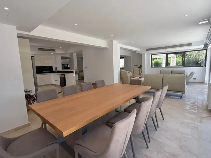 3-bedroom villa for rent 200 m² in Paphos, Pegeia