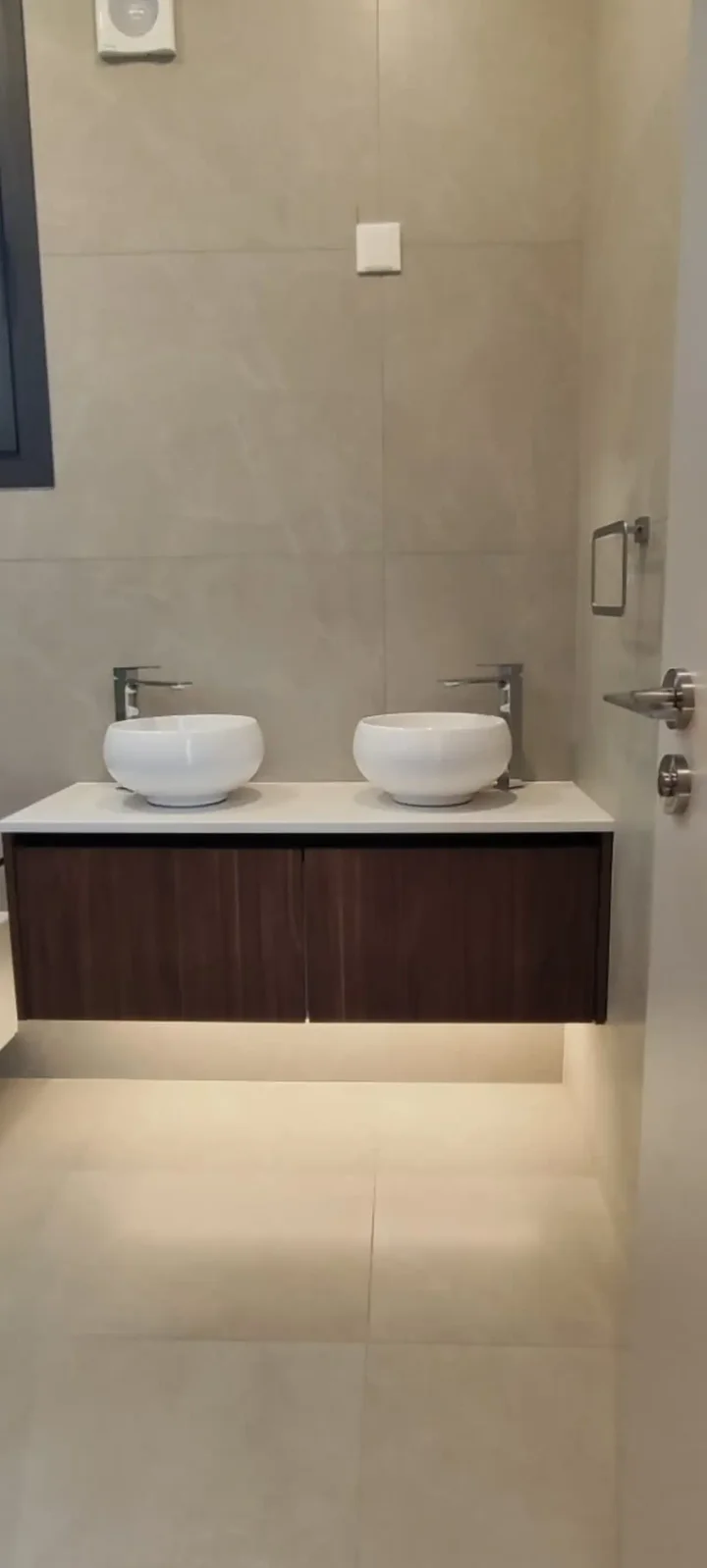 4-bedroom detached house for rent 250 m² in Limassol, Agios Tychon