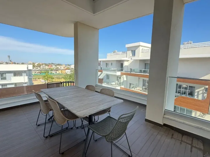 3-bedroom penthouse for rent 160 m² in Limassol, Limassol - Agios Spyridon
