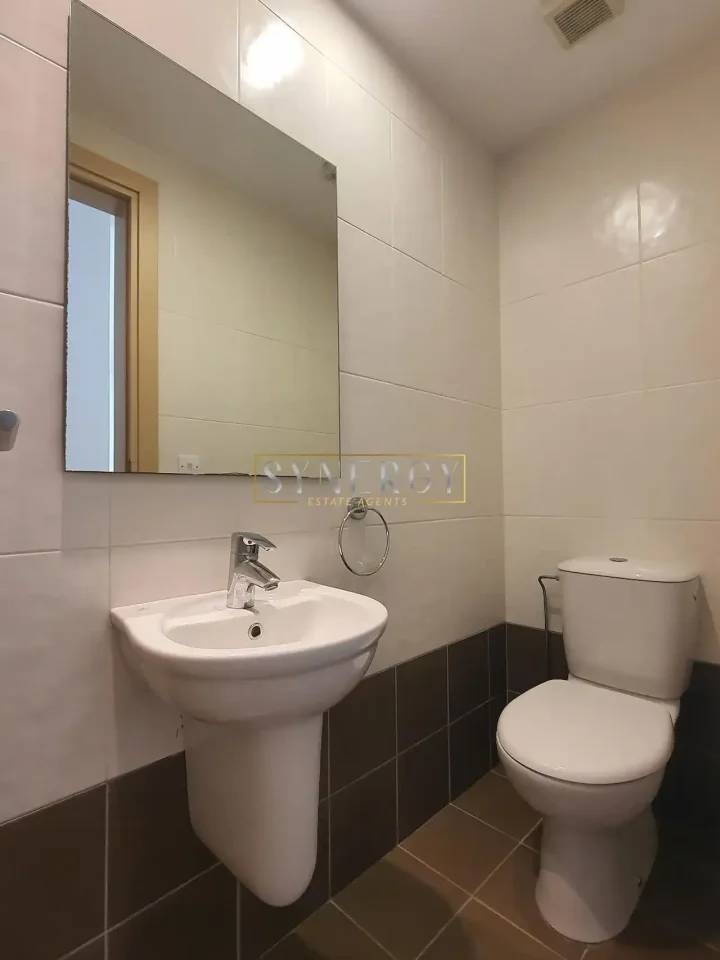 2-bedroom apartments for rent 85 m² in Nicosia, Agioi Omologites