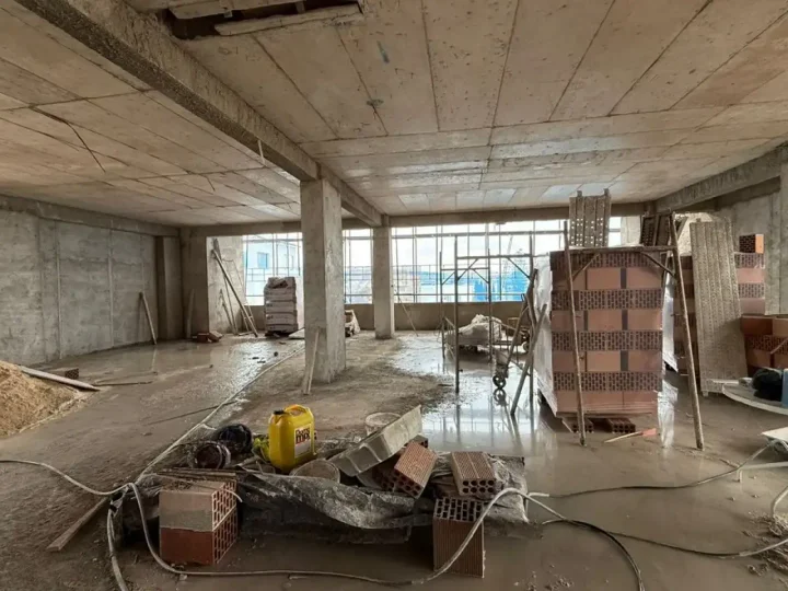 Office 200 m² for rent in Paphos, Paphos - Agios Theodoros