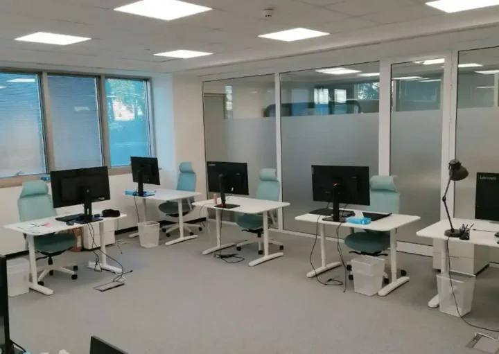 Office 582 m² for rent in Limassol, Limassol - Agia Zoni