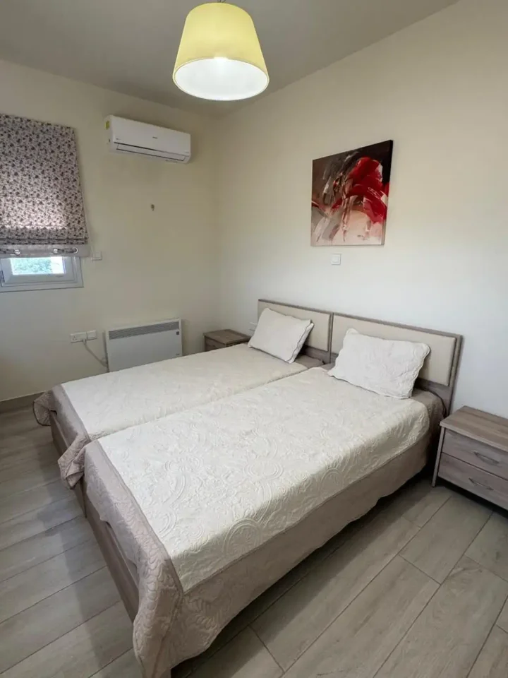 Semi-detached house for rent 180 m² in Limassol, Kato Polemidia