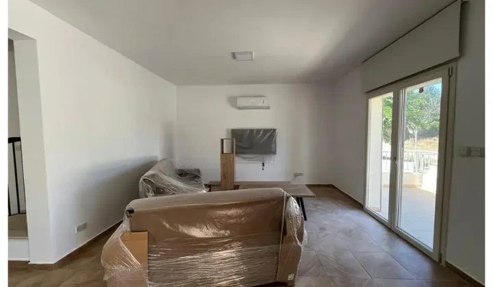 2-bedroom detached house for rent 110 m² in Limassol, Ypsonas