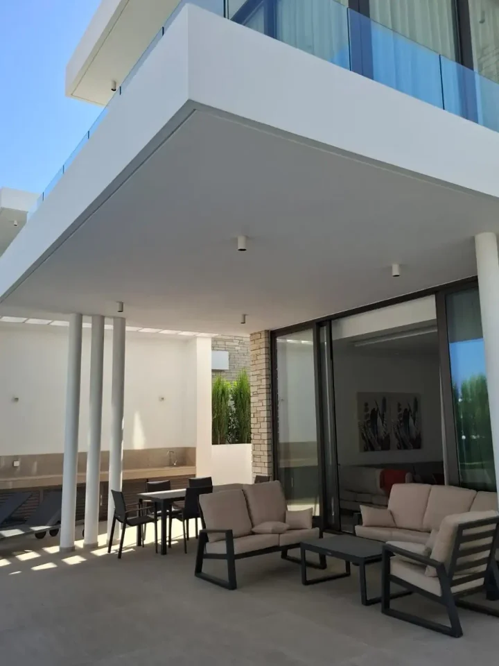Βίλα προς ενοικίαση 300 μ² στην τοποθεσία Paphos, Paphos - Kato Paphos