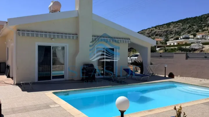 3-bedroom detached house for rent 150 m² in Paphos, Pegeia