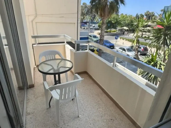2-bedroom apartments for rent 100 m² in Limassol, Germasogeia Tourist Area