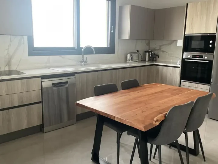 3-bedroom apartments for rent 120 m² in Limassol, Potamos Germasogeias