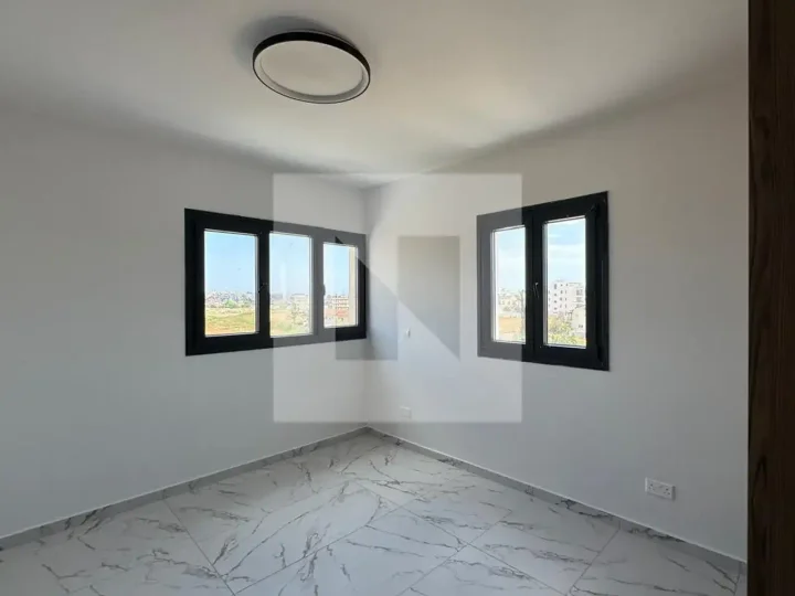 Penthouse for rent 120 m² in Larnaca, Larnaka - Kamares