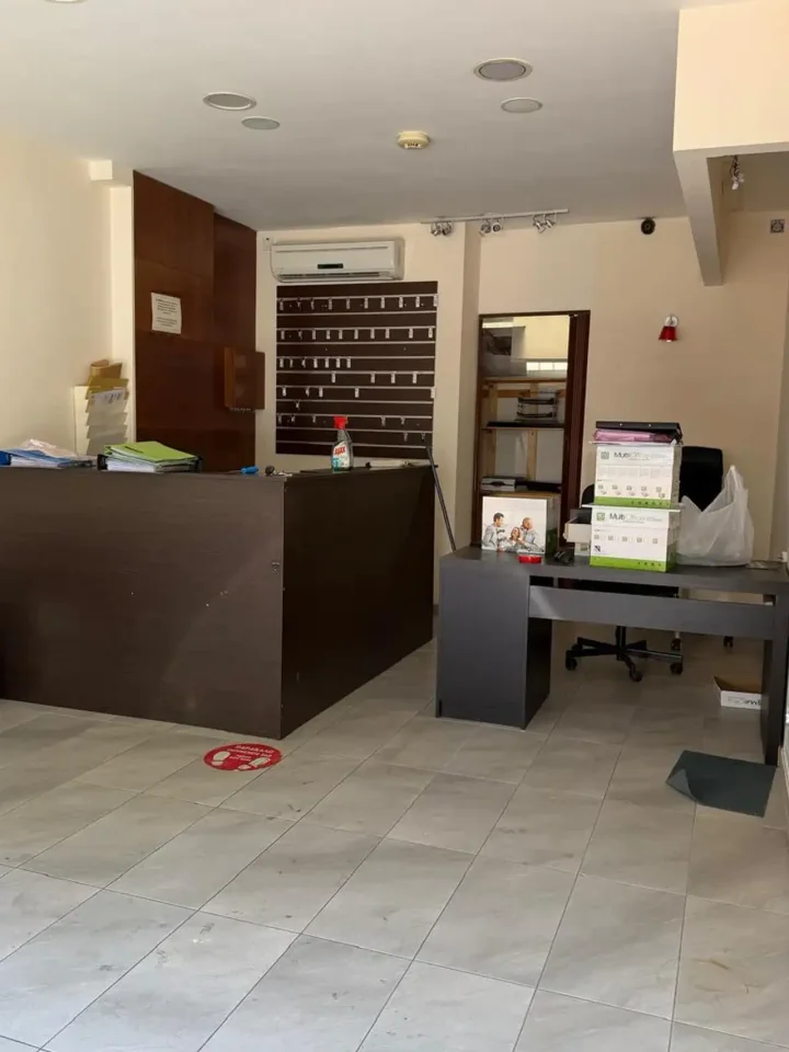 Trading area 50 m² for rent in Larnaca, Larnaka - Chrysopolitissa