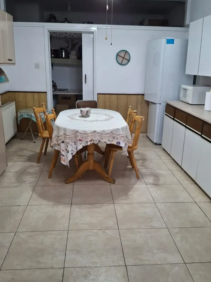 2-bedroom apartments for rent 100 m² in Nicosia, Nicosia - Sopaz