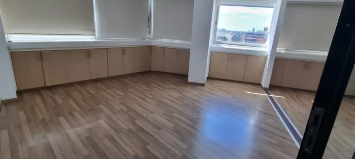 Office 377 m² for rent in Limassol, Limassol - Agia Zoni