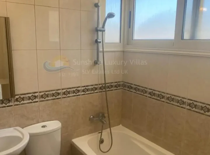 2-bedroom apartments for rent 79 m² in Paphos, Tala
