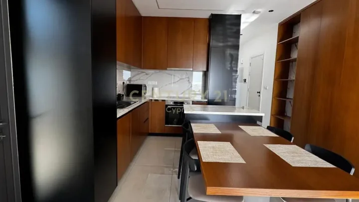 4-bedroom penthouse for rent 184 m² in Limassol, Agios Athanasios