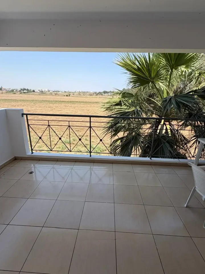 2-bedroom apartments for rent 75 m² in Larnaca, Meneou