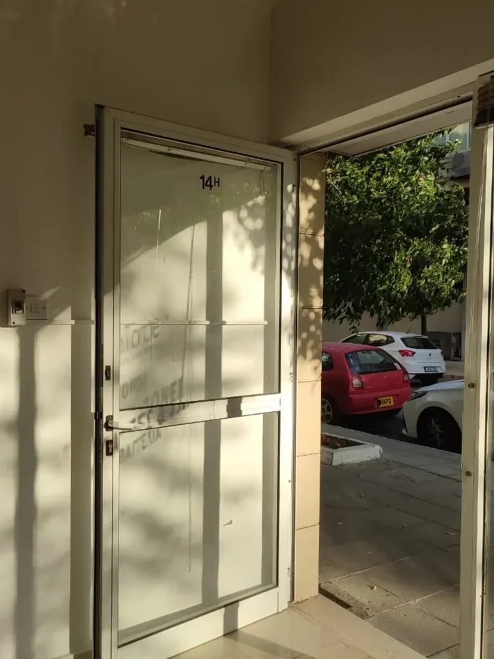 Trading area 100 m² for rent in Nicosia, Nicosia - Ag. Antonios