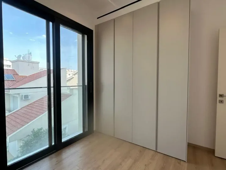Apartments for rent 150 m² in Limassol, Limassol - Katholiki