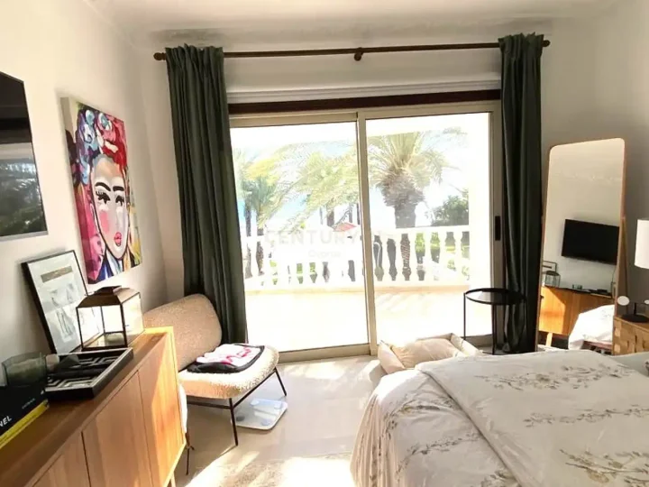 5-bedroom villa for rent 400 m² in Larnaca, Meneou