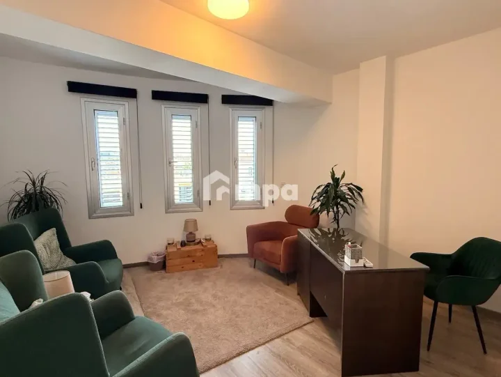 Office 140 m² for rent in Nicosia, Egkomi - Makedonitissa