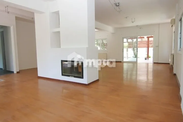 Detached house for rent 268 m² in Nicosia, Strovolos - Stavros