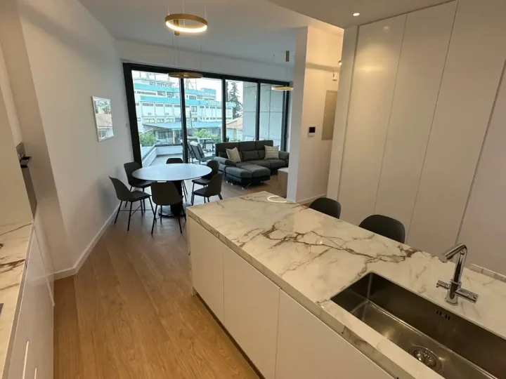 2-bedroom apartments for rent 104 m² in Limassol, Limassol - Agios Georgios