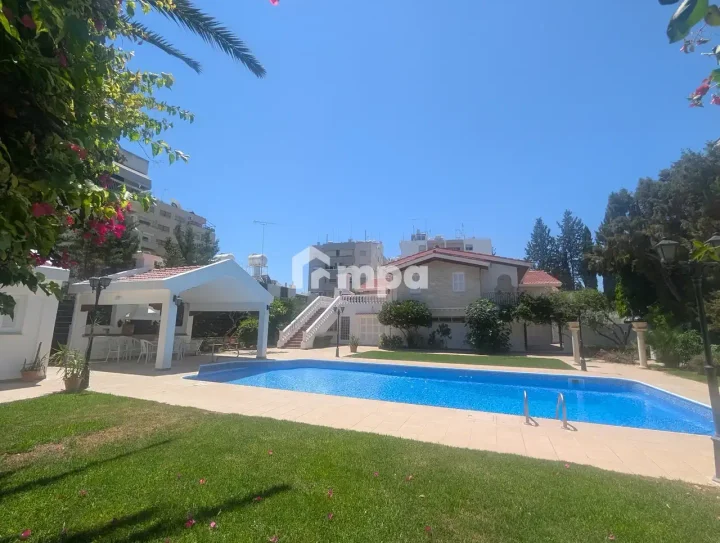 Detached house for rent 700 m² in Nicosia, Strovolos - Acropolis