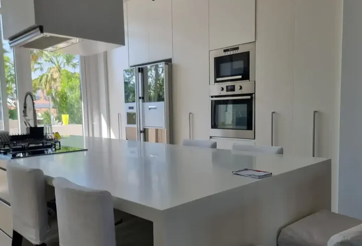 Villa for rent 550 m² in Nicosia, Egkomi - Makedonitissa