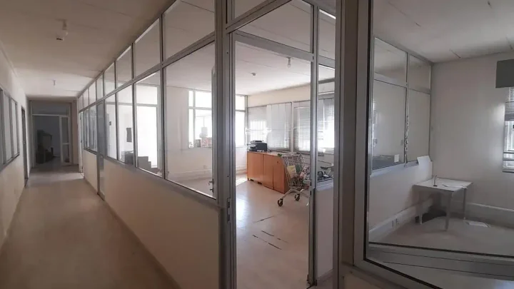 Warehouse 930 m² for rent in Nicosia, Palouriotissa