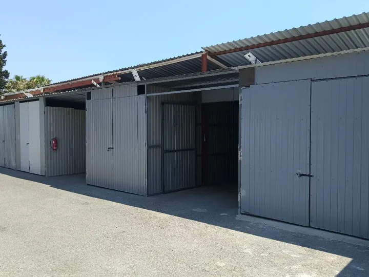 Warehouse 3 m² for rent in Limassol, Limassol - Zakaki
