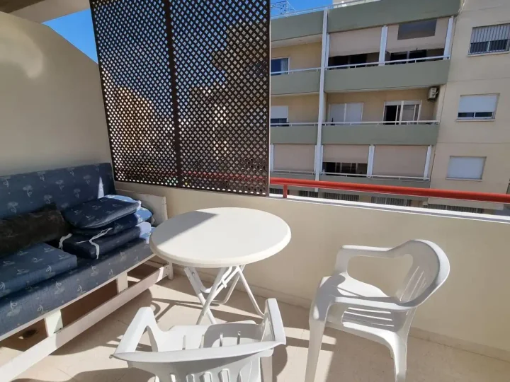 3-bedroom apartments for rent 100 m² in Limassol, Limassol - Neapolis
