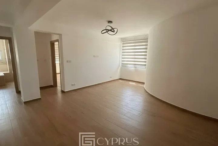 4-bedroom apartments for rent 246 m² in Paphos, Paphos - Anavargos