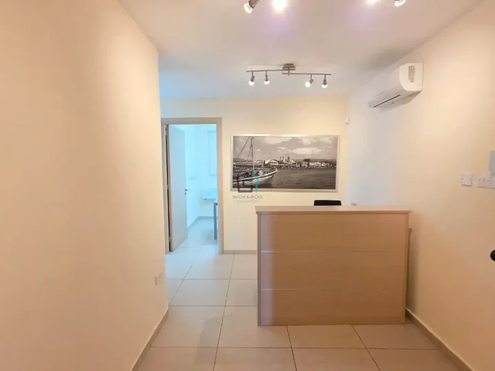 Γραφείο 170 μ² προς ενοικίαση στην τοποθεσία Limassol, Limassol - Agia Zoni