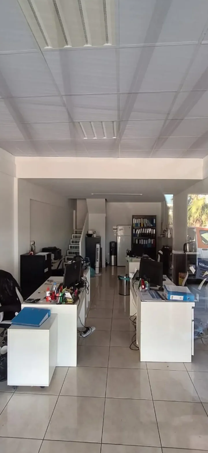 Office 80 m² for rent in Paphos, Paphos - Kato Paphos