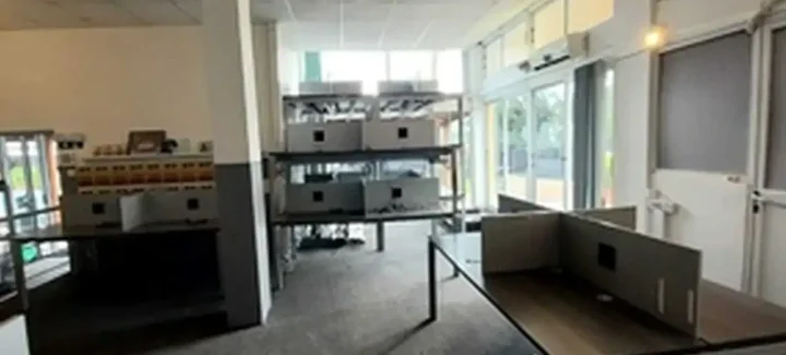 Office 320 m² for rent in Paphos, Paphos - Kato Paphos