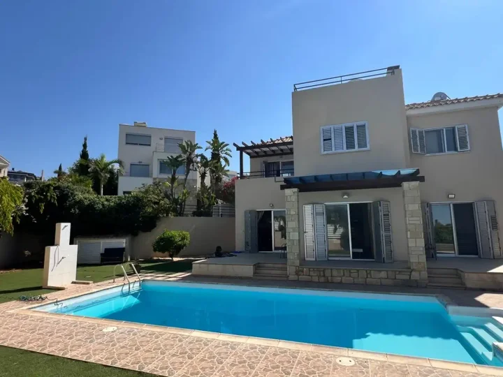 Detached house for rent 190 m² in Limassol, Agios Tychon